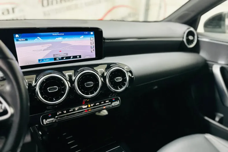Mercedes-Benz A din 2021 cu 120.974 km - oferta MER144576 - foto 9