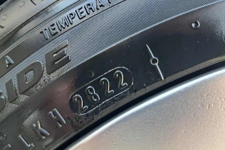 Volkswagen Golf din 2023 cu 22.237 km - oferta VOL144580 - foto 18