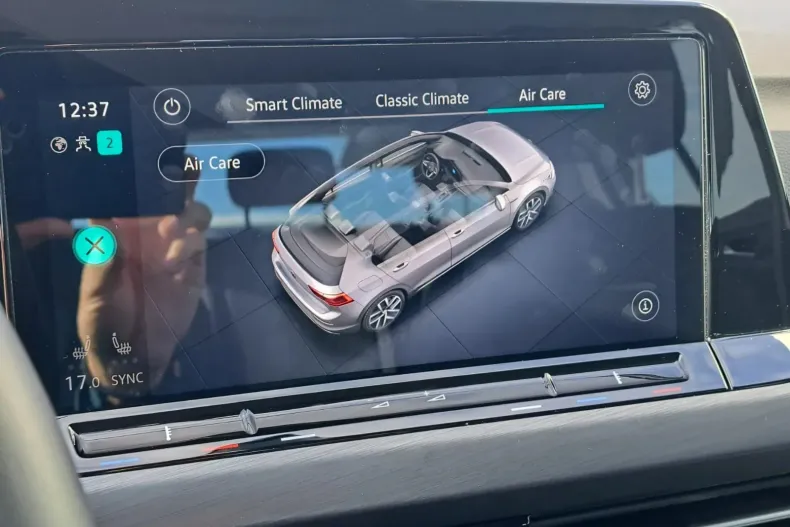 Volkswagen Golf din 2023 cu 22.237 km - oferta VOL144580 - foto 25