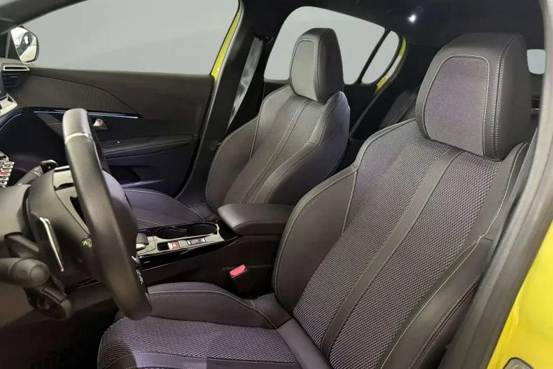 Peugeot 208 din 2024 cu 7.650 km - oferta PEU144587 - foto 8