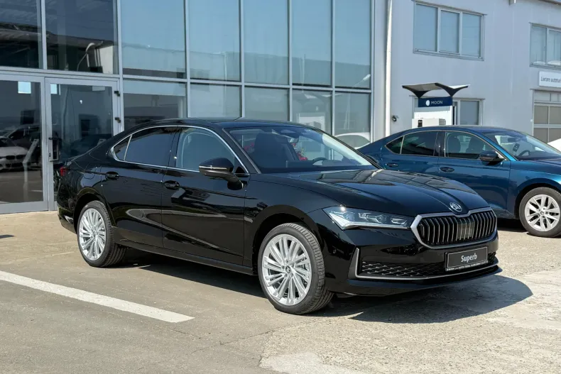 Skoda Superb din 2025 cu 1 km - oferta SKO144593 - foto 2