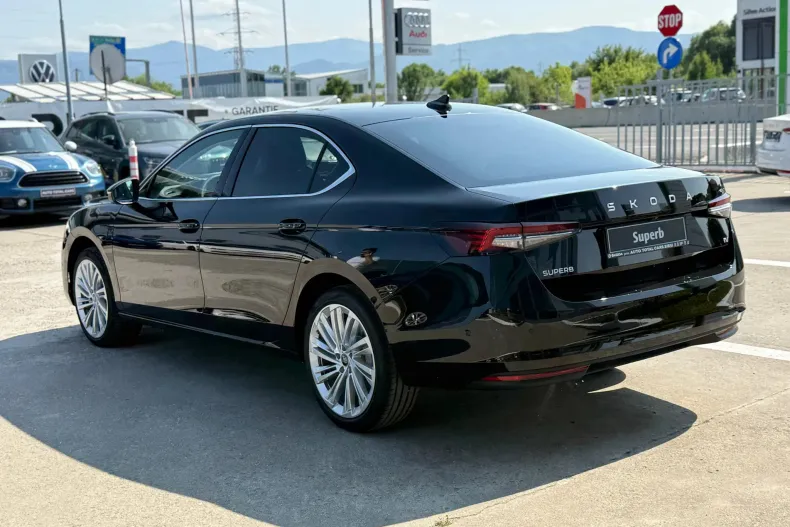 Skoda Superb din 2025 cu 1 km - oferta SKO144593 - foto 6