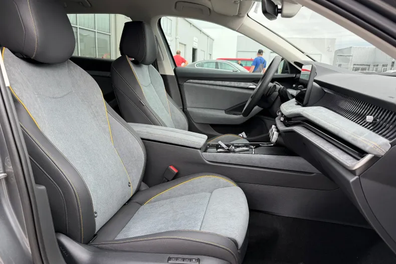 Skoda Superb din 2025 cu 1 km - oferta SKO144595 - foto 25