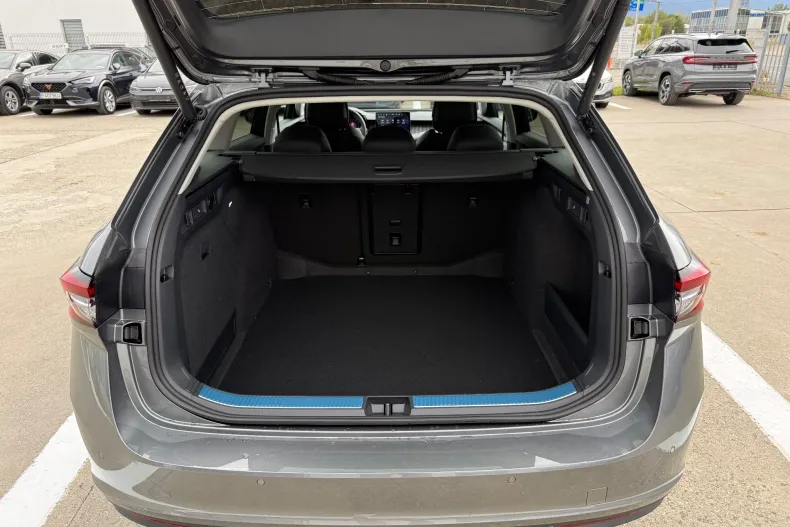 Skoda Superb din 2025 cu 1 km - oferta SKO144595 - foto 27