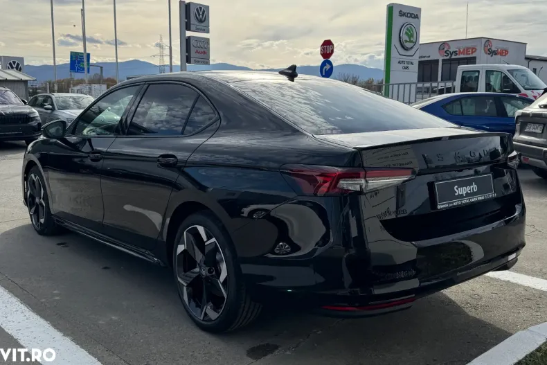 Skoda Superb din 2025 cu 1 km - oferta SKO144596 - foto 5