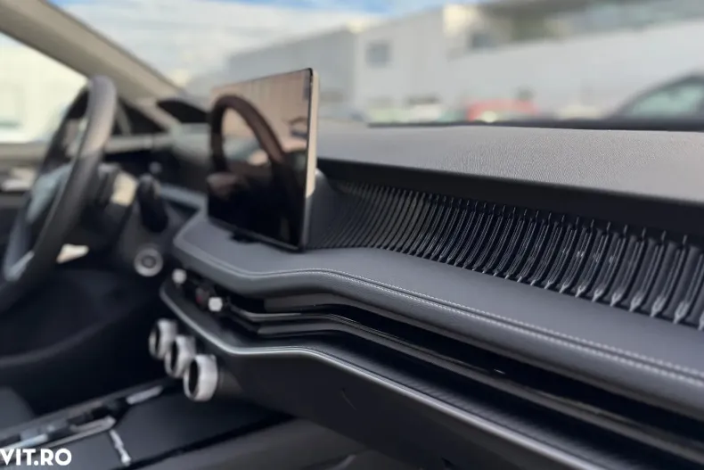 Skoda Superb din 2025 cu 1 km - oferta SKO144596 - foto 21