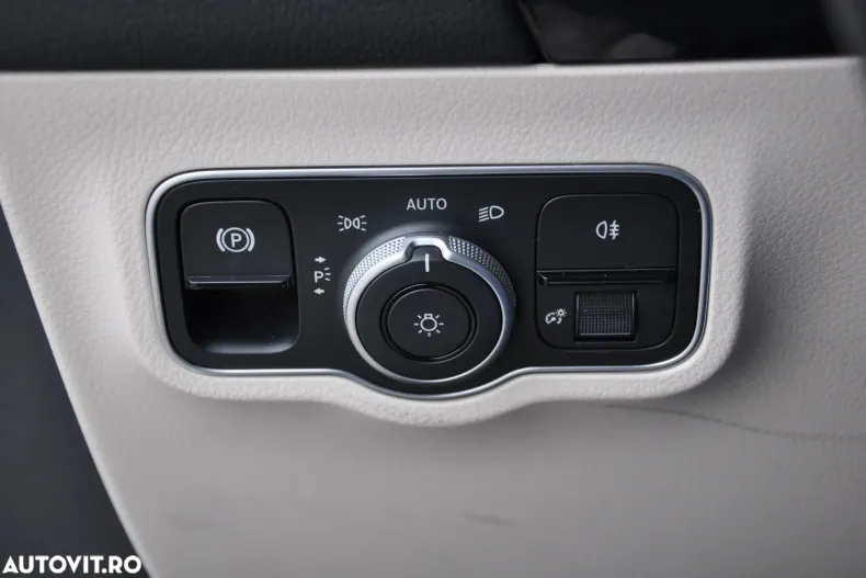 Mercedes-Benz GLA din 2024 cu 40.850 km - oferta MER144618 - foto 15