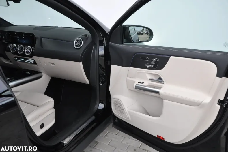 Mercedes-Benz GLA din 2024 cu 40.850 km - oferta MER144618 - foto 26