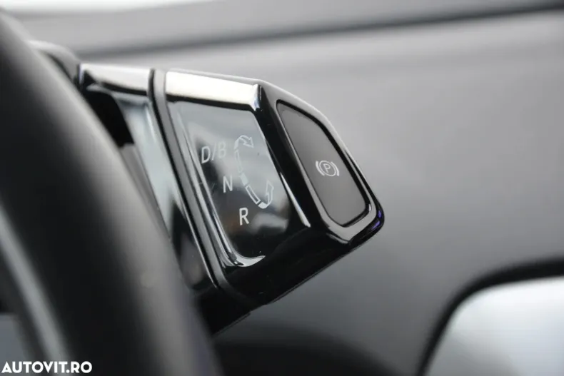 Volkswagen ID.4 din 2023 cu 57.100 km - oferta VOL144620 - foto 19