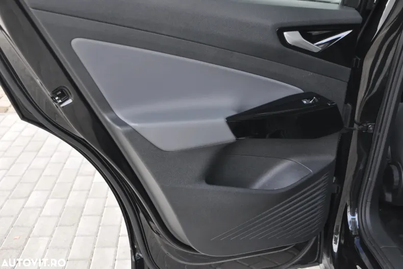 Volkswagen ID.4 din 2023 cu 57.100 km - oferta VOL144620 - foto 25