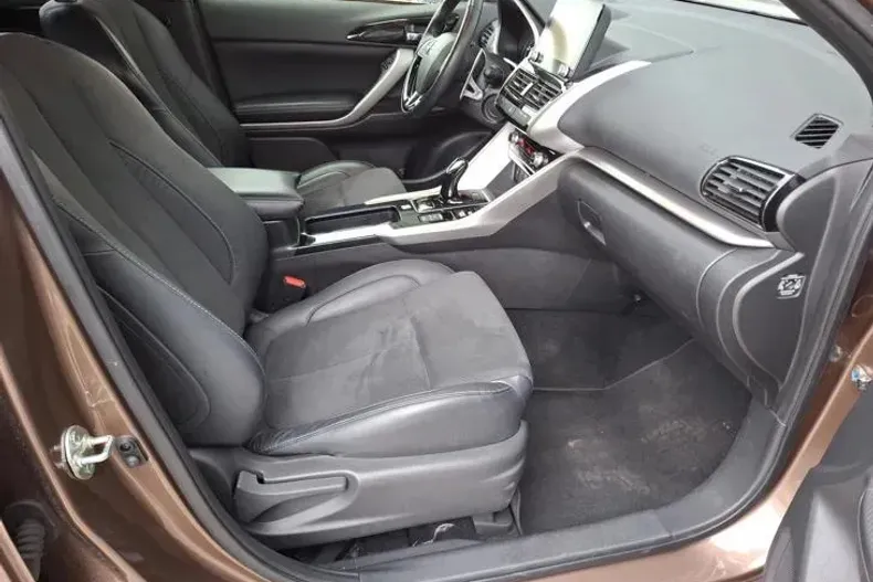 Mitsubishi Eclipse Cross din 2022 cu 92.726 km - oferta MIT144627 - foto 15