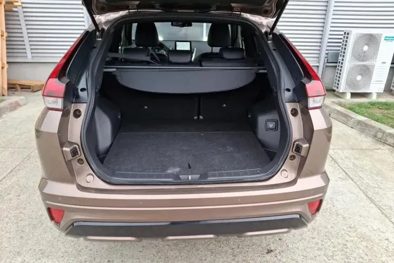 Mitsubishi Eclipse Cross din 2022 cu 92.726 km - oferta MIT144627 - foto 17