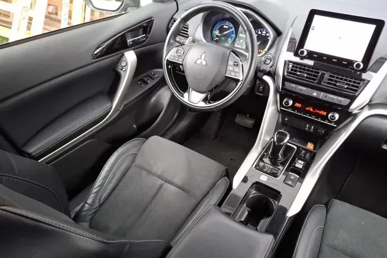 Mitsubishi Eclipse Cross din 2022 cu 92.726 km - oferta MIT144627 - foto 18