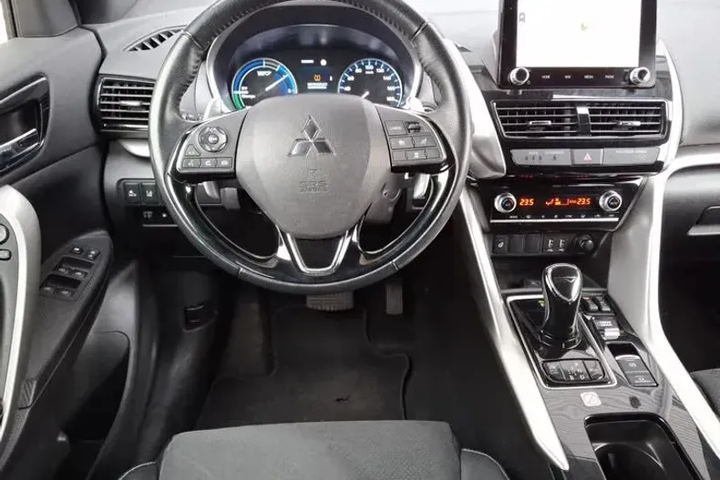 Mitsubishi Eclipse Cross din 2022 cu 92.726 km - oferta MIT144627 - foto 20