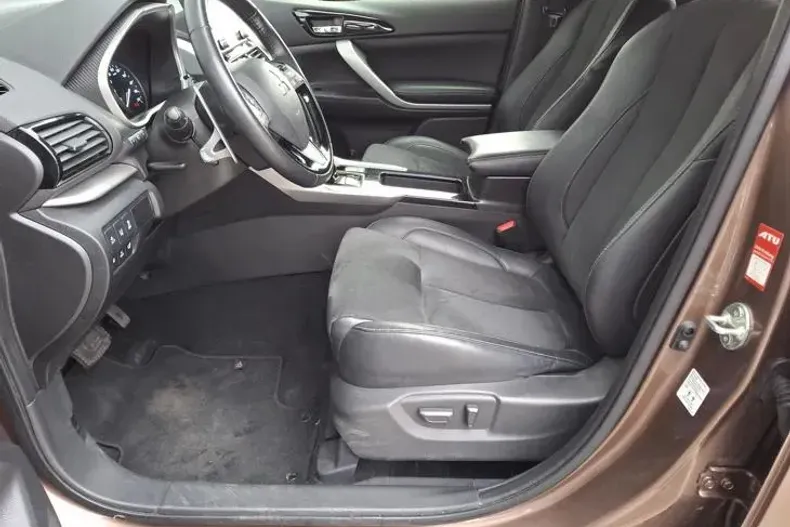 Mitsubishi Eclipse Cross din 2022 cu 99.713 km - oferta MIT144629 - foto 12