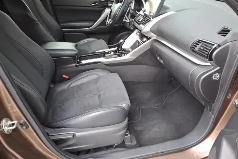 Mitsubishi Eclipse Cross din 2022 cu 99.713 km - oferta MIT144629 - foto 15