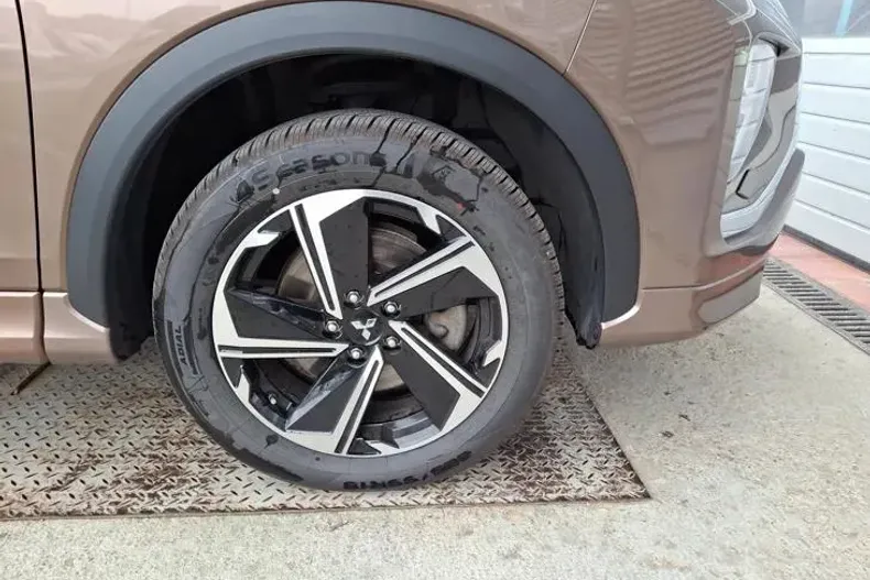 Mitsubishi Eclipse Cross din 2022 cu 99.713 km - oferta MIT144629 - foto 16