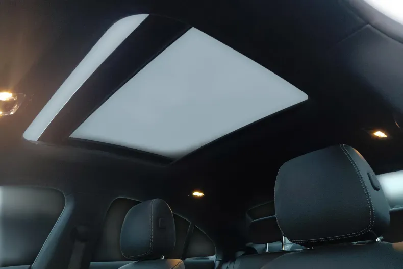 Mercedes-Benz CLA din 2020 cu 53.491 km - oferta MER144630 - foto 29