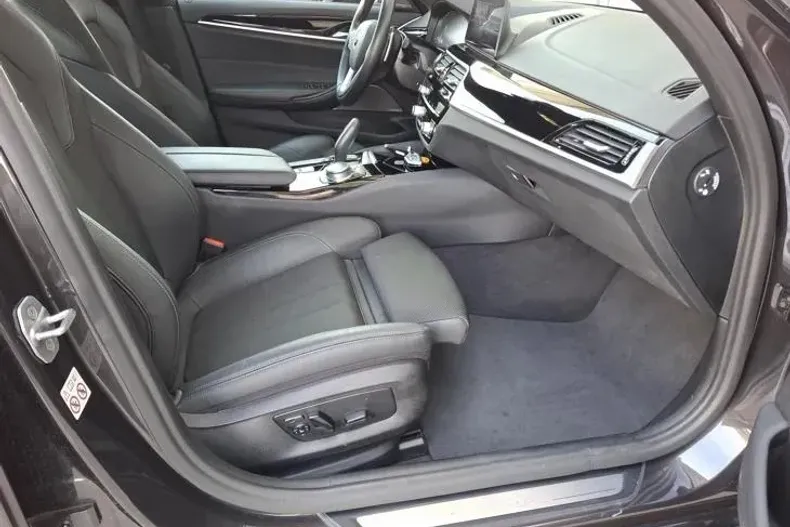 BMW Seria 5 din 2020 cu 96.688 km - oferta BMW144631 - foto 15