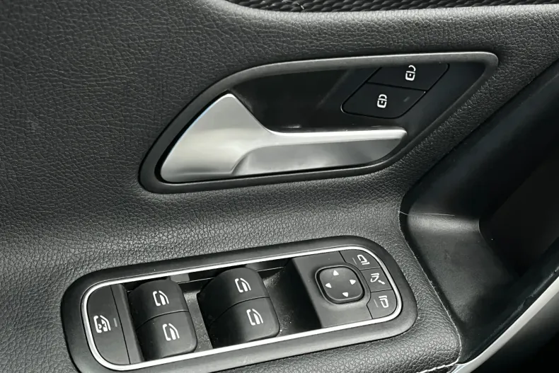 Mercedes-Benz A din 2020 cu 84.537 km - oferta MER144632 - foto 14