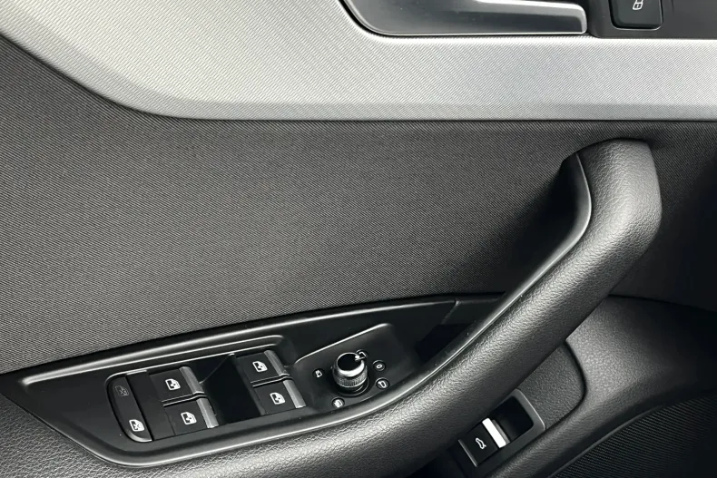 Audi A5 din 2019 cu 101.136 km - oferta AUD144635 - foto 20