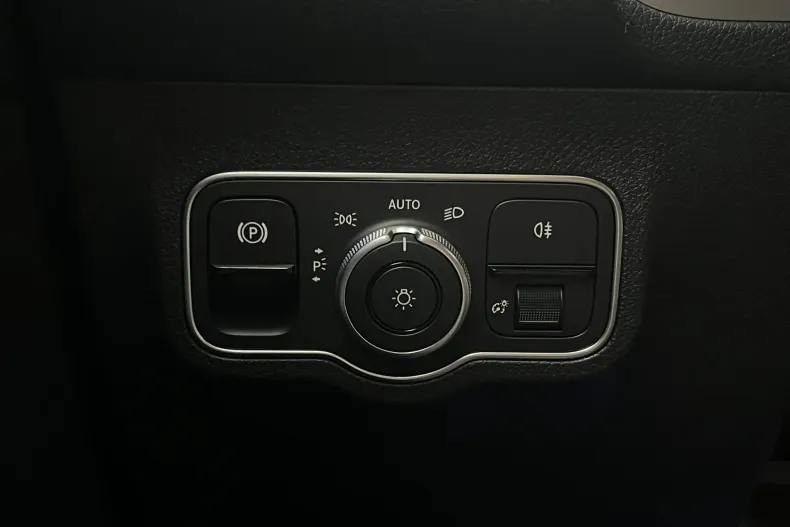 Mercedes-Benz GLB din 2024 cu 20.981 km - oferta MER144637 - foto 18