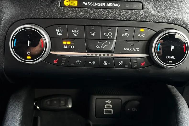 Ford Kuga din 2023 cu 39.607 km - oferta FOR144645 - foto 22