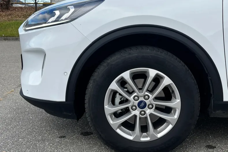 Ford Kuga din 2023 cu 39.607 km - oferta FOR144645 - foto 30