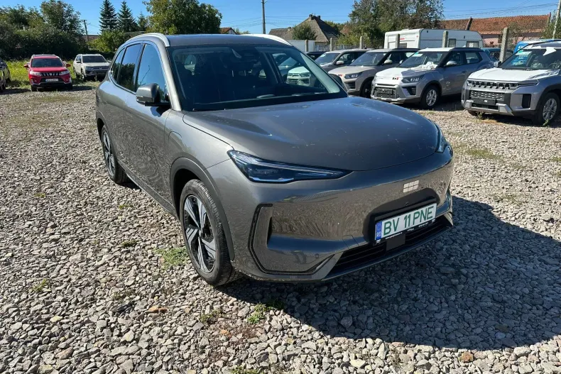 Geely Ex5 din 2025 cu 2.200 km - oferta GEE144648 - foto 1