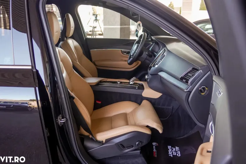 Volvo XC90 din 2020 cu 55.000 km - oferta VOL144649 - foto 26