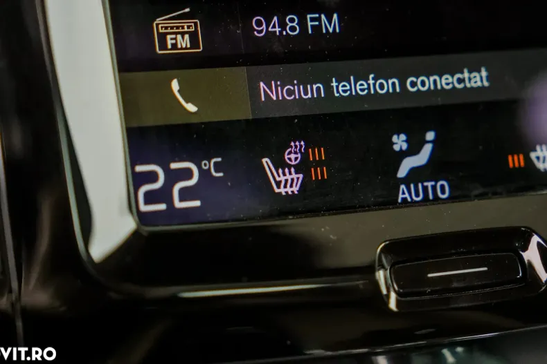 Volvo XC60 din 2020 cu 79.000 km - oferta VOL144650 - foto 16