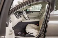 Volvo XC60 din 2020 cu 79.000 km - oferta VOL144650 - foto 25