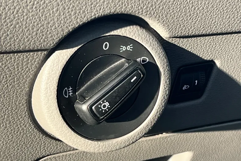 Volkswagen Transporter din 2020 cu 104.055 km - oferta VOL144655 - foto 22