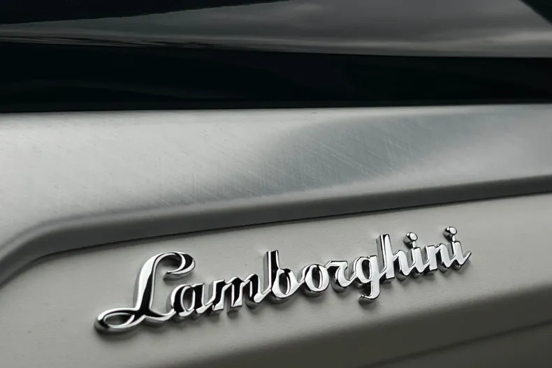 Lamborghini Urus din 2020 cu 26.680 km - oferta LAM144657 - foto 31