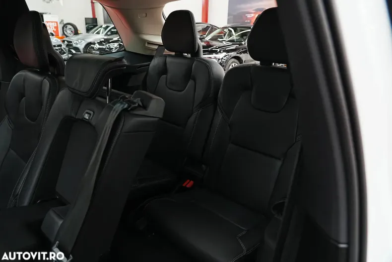 Volvo XC90 din 2021 cu 142.000 km - oferta VOL144660 - foto 16