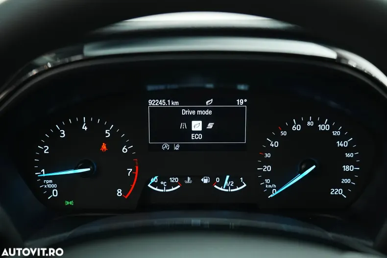 Ford Fiesta din 2022 cu 91.000 km - oferta FOR144667 - foto 34