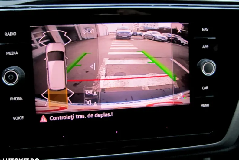 Volkswagen Touran din 2020 cu 125.817 km - oferta VOL144675 - foto 15