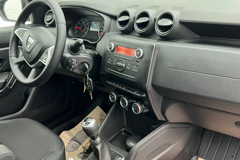 Dacia Duster din 2021 cu 68.151 km - oferta DAC144681 - foto 27