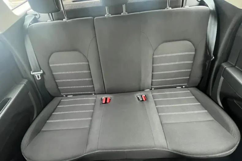 Dacia Duster din 2023 cu 61.483 km - oferta DAC144683 - foto 12