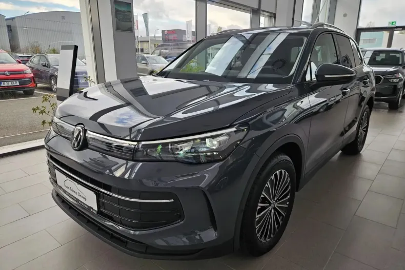 Volkswagen Tiguan din 2025 cu 25 km - oferta VOL144687 - foto 1