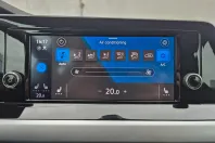 Volkswagen Golf din 2024 cu 50.929 km - oferta VOL144689 - foto 26