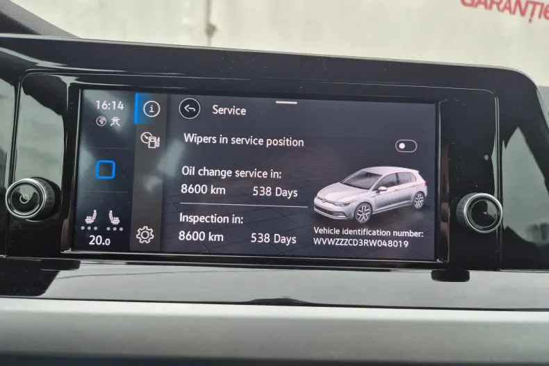 Volkswagen Golf din 2024 cu 50.929 km - oferta VOL144689 - foto 30