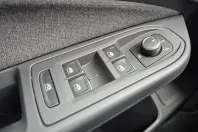 Volkswagen Golf din 2024 cu 50.929 km - oferta VOL144689 - foto 33