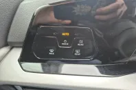 Volkswagen Golf din 2024 cu 50.929 km - oferta VOL144689 - foto 34