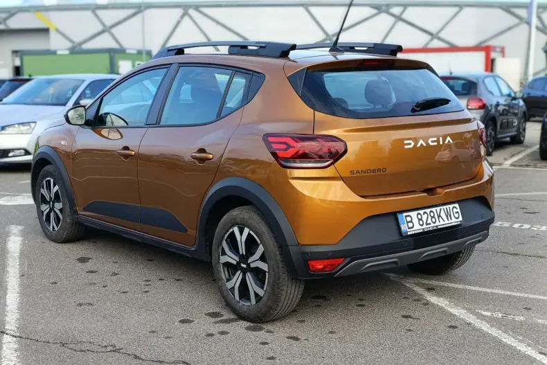 Dacia Sandero Stepway din 2023 cu 83.280 km - oferta DAC144695 - foto 4