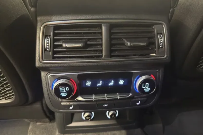 Audi Q7 din 2019 cu 142.115 km - oferta AUD144706 - foto 21