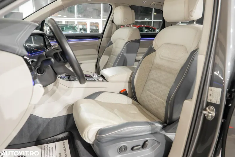 Volkswagen Touareg din 2021 cu 134.946 km - oferta VOL144708 - foto 21