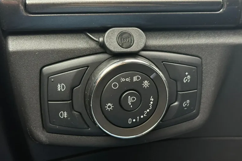 Ford Mondeo din 2020 cu 99.700 km - oferta FOR144725 - foto 20