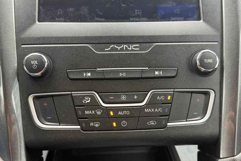 Ford Mondeo din 2020 cu 99.700 km - oferta FOR144725 - foto 21