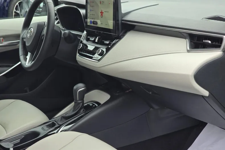 Toyota Corolla din 2025 cu 7.800 km - oferta TOY144726 - foto 13